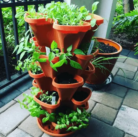 Mr. Stacky Vertical Planter